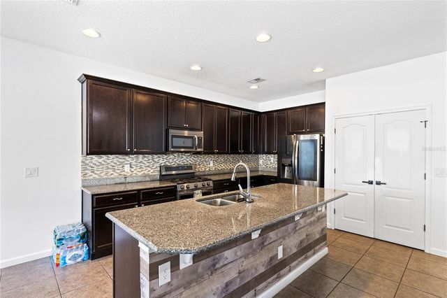 873 HARING LANE, Mount Dora, FL 32757