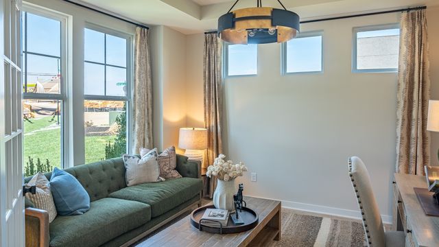 3640 Heartland Dr, Columbia, TN 38401