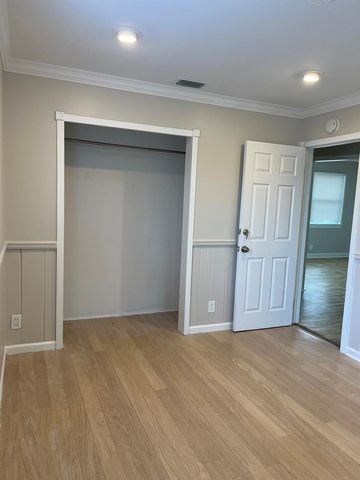 511 W PALM Street, Lantana, FL 33462