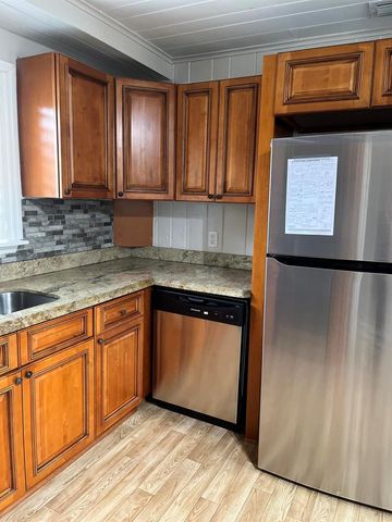 511 W PALM Street, Lantana, FL 33462