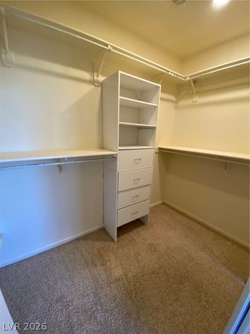 7565 SPLASHING ROCK Drive, Las Vegas, NV 89131