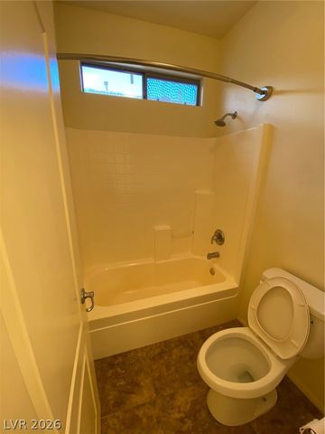 7565 SPLASHING ROCK Drive, Las Vegas, NV 89131