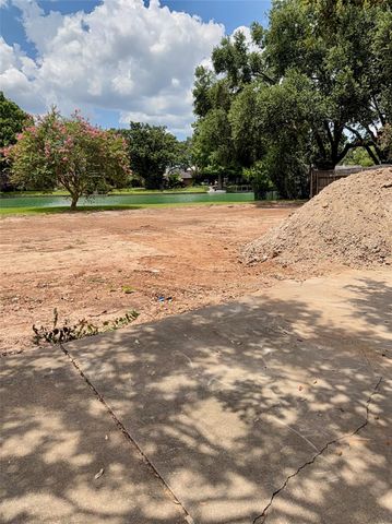711 Salerno Street, Sugar Land, TX 77478