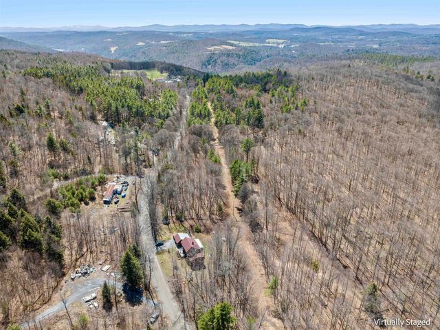 666 Graham Road, Williamstown, VT 05679
