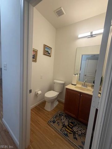 5301 Brinsley LN, Virginia Beach, VA 23455