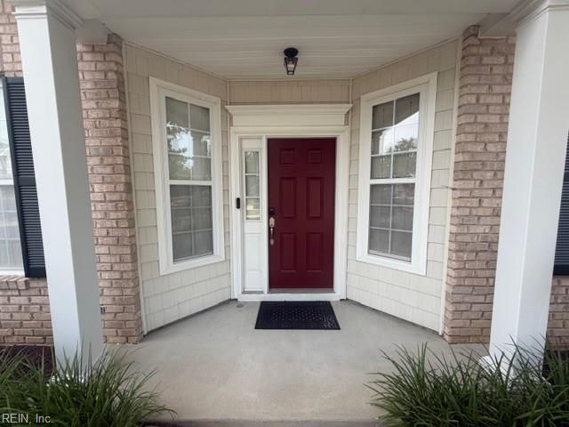 5301 Brinsley LN, Virginia Beach, VA 23455