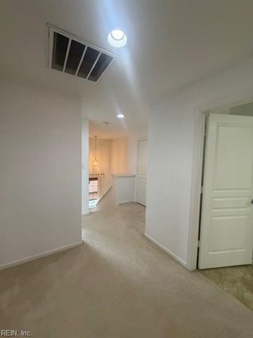 5301 Brinsley LN, Virginia Beach, VA 23455