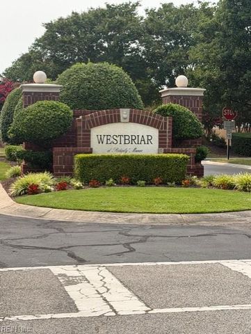 5301 Brinsley LN, Virginia Beach, VA 23455