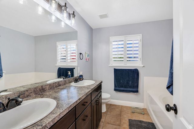 6935 N KIOWA PKWY, Eagle Mountain, UT 84005