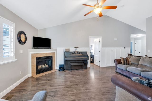 6935 N KIOWA PKWY, Eagle Mountain, UT 84005