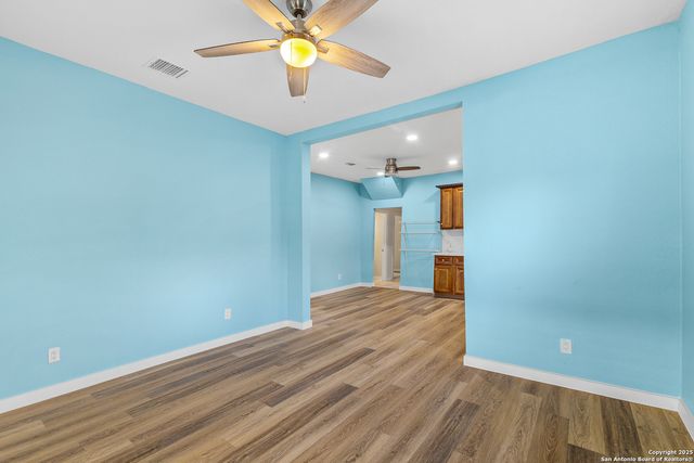 2634 E Houston, San Antonio, TX 78202