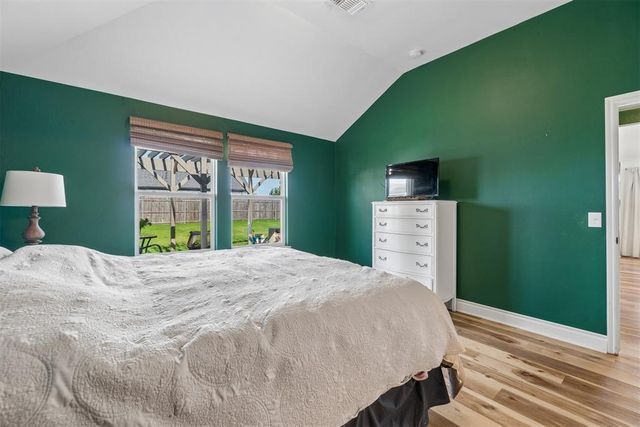 18609 Caballero Drive, Edmond, OK 73012