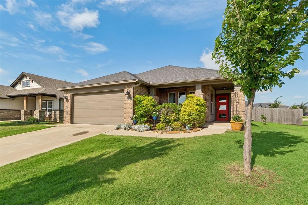 18609 Caballero Drive, Edmond, OK 73012
