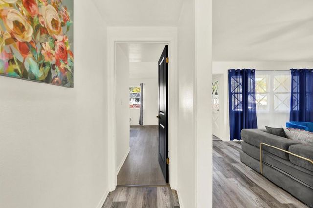 2843 Todd St, Oceanside, CA 92054