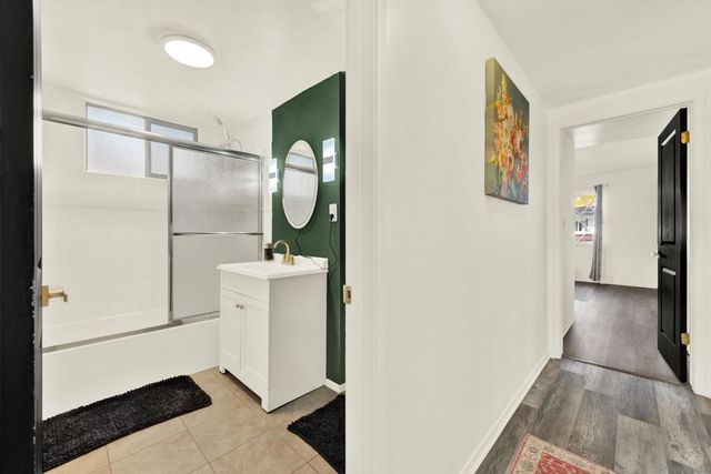 2843 Todd St, Oceanside, CA 92054