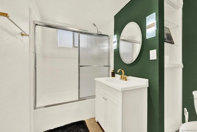 2843 Todd St, Oceanside, CA 92054