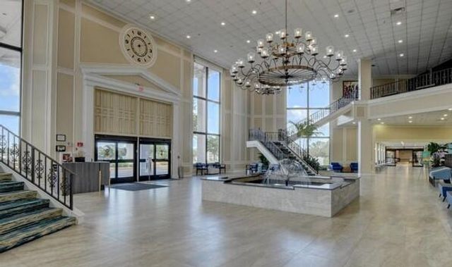 301 Farnham M 301, Deerfield Beach, FL 33442