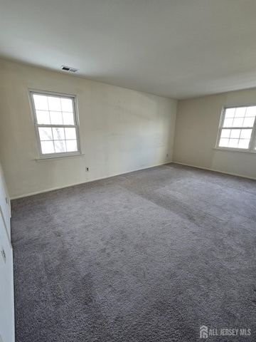 198 Sierra Court, Woodbridge Proper, NJ 07095