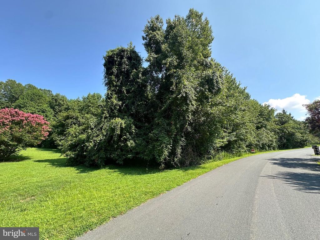 1645 HEATHER LN, Huntingtown, MD 20639