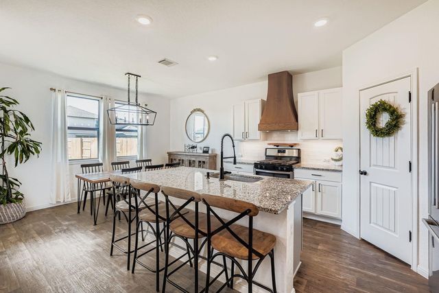 120 Mariners LNDG, Bastrop, TX 78602