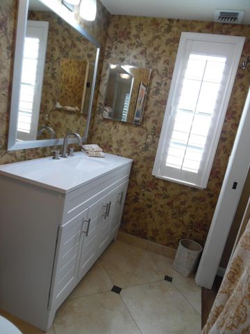 157 Capri D 157, Delray Beach, FL 33484