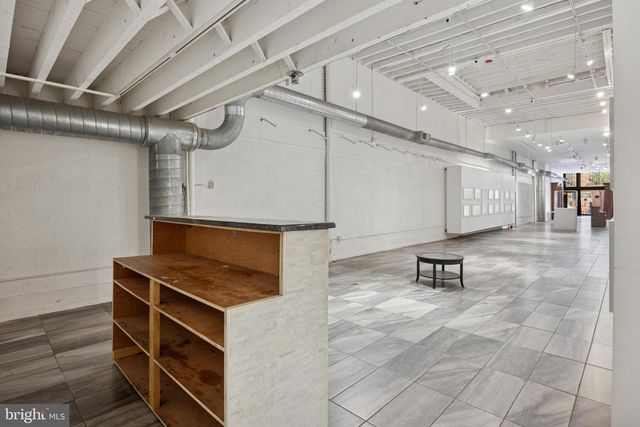 27 N 2ND ST, Philadelphia, PA 19106