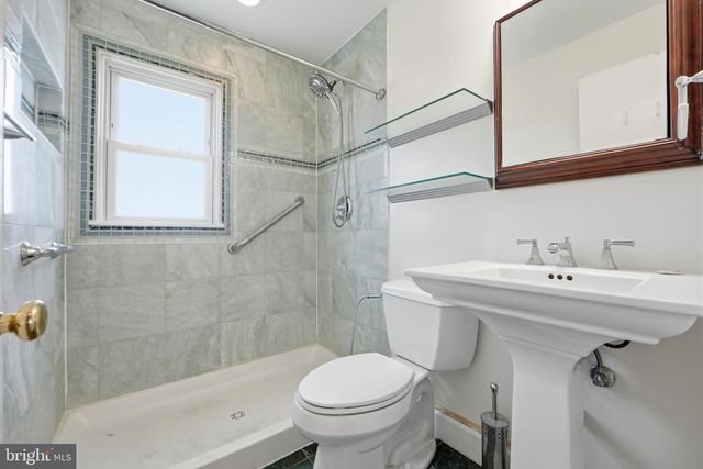 9501 49TH AVE, College Park, MD 20740