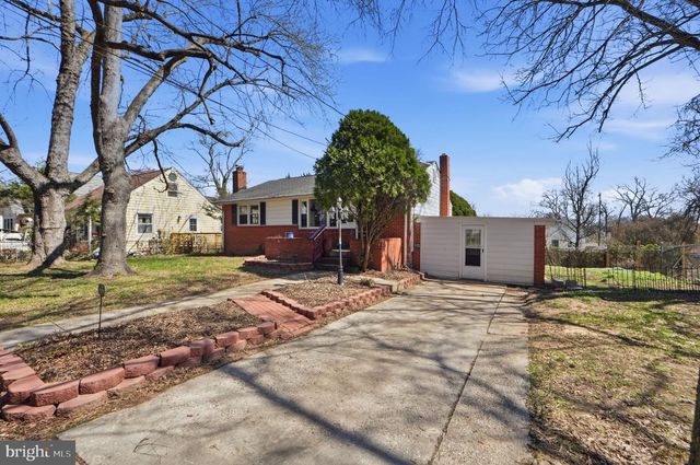 9501 49TH AVE, College Park, MD 20740