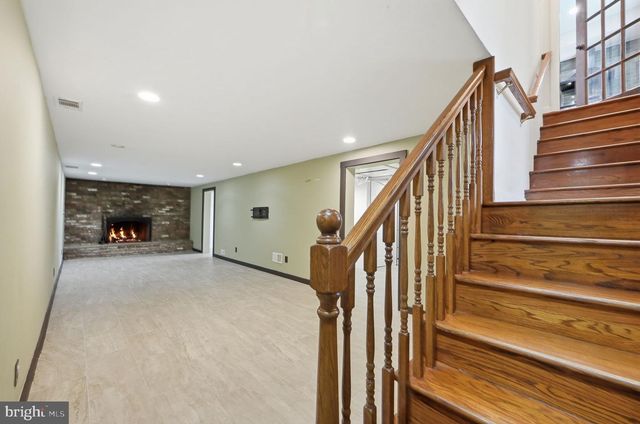 9501 49TH AVE, College Park, MD 20740