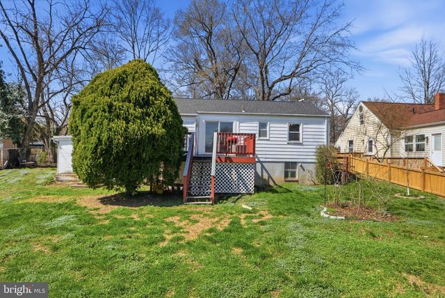 9501 49TH AVE, College Park, MD 20740