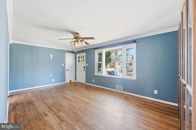 9501 49TH AVE, College Park, MD 20740