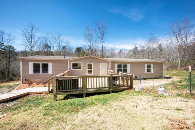 1064 Deer Chase Circle, Cedar Mountain, NC 28718