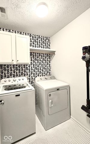 984 Bard Lane, Carmel, IN 46032