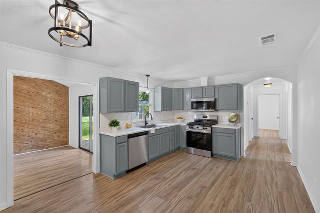 8122 Roosevelt Drive, Shreveport, LA 71129