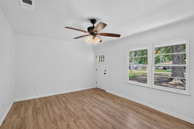 8122 Roosevelt Drive, Shreveport, LA 71129