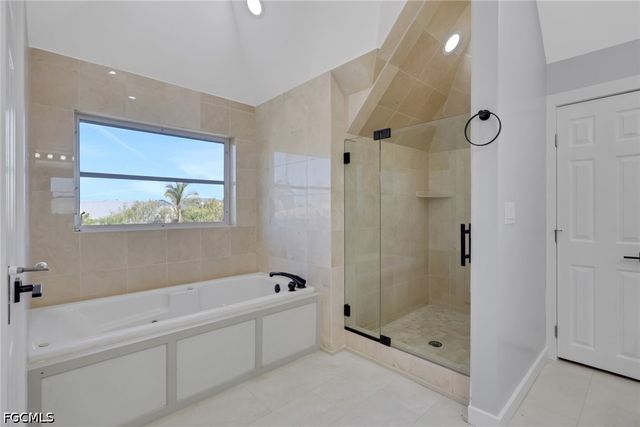 4452 Gulf Pines DR, Sanibel, FL 33957