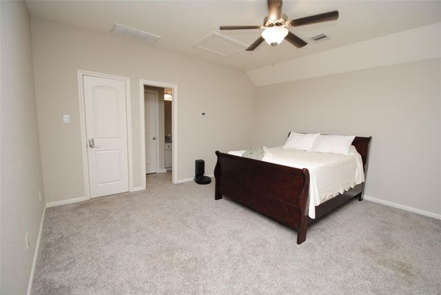 1527 Giles Drive, Richmond, TX 77406