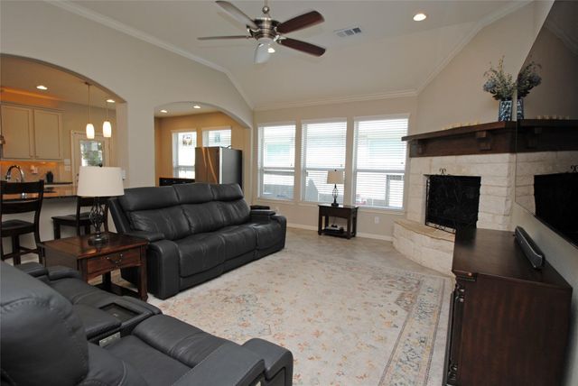 1527 Giles Drive, Richmond, TX 77406