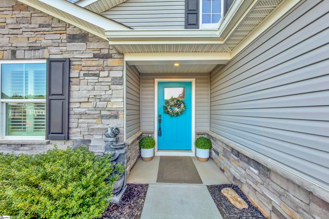 2258 Hemming Way, Boiling Springs, SC 29316