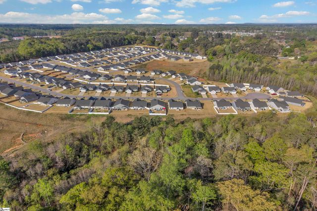 2258 Hemming Way, Boiling Springs, SC 29316