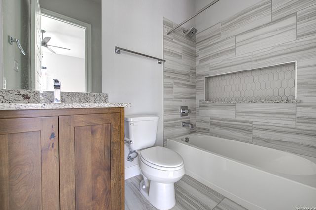 1319 Via Principale, New Braunfels, TX 78132