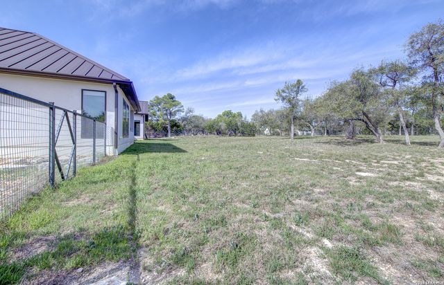 1319 Via Principale, New Braunfels, TX 78132