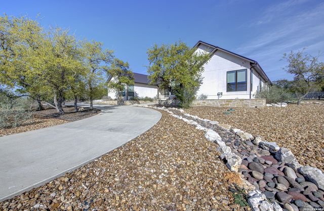 1319 Via Principale, New Braunfels, TX 78132