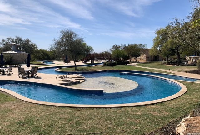 1319 Via Principale, New Braunfels, TX 78132