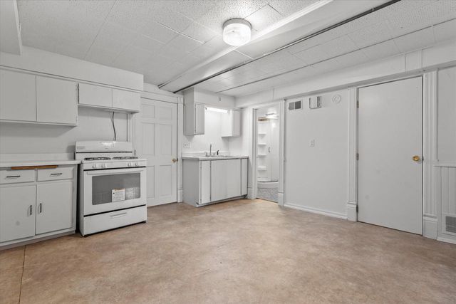 2053 S 25th STREET, Milwaukee, WI 53204