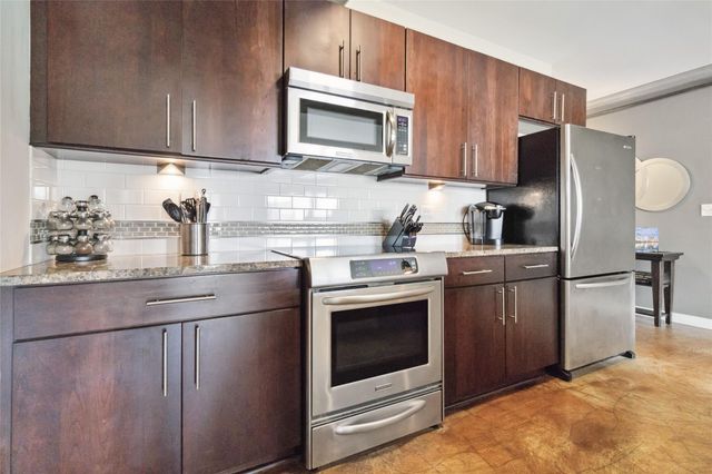 800 Brazos ST 803, Austin, TX 78701