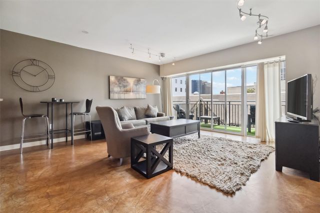 800 Brazos ST 803, Austin, TX 78701