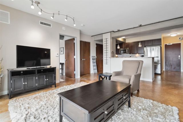800 Brazos ST 803, Austin, TX 78701