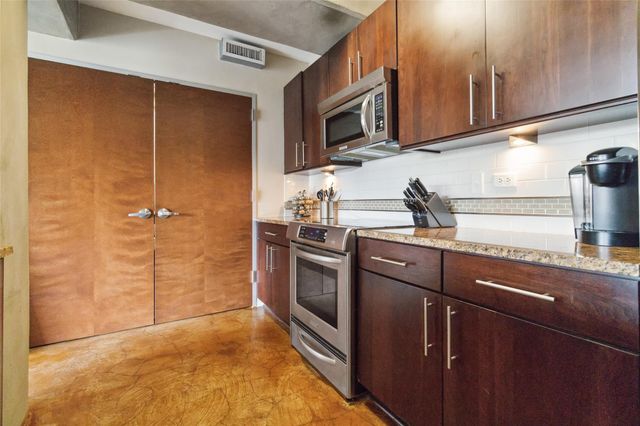 800 Brazos ST 803, Austin, TX 78701