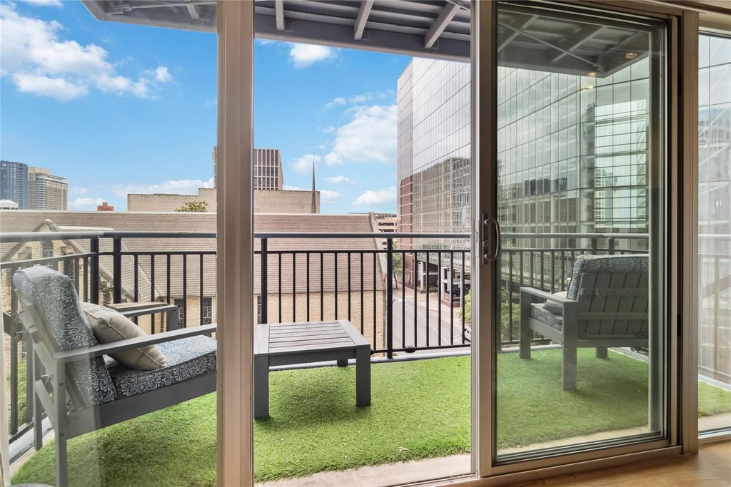800 Brazos ST 803, Austin, TX 78701